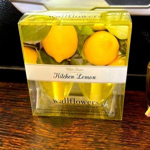 “kitchen Lemon” 2PK Wallflowers from BBW 🍋